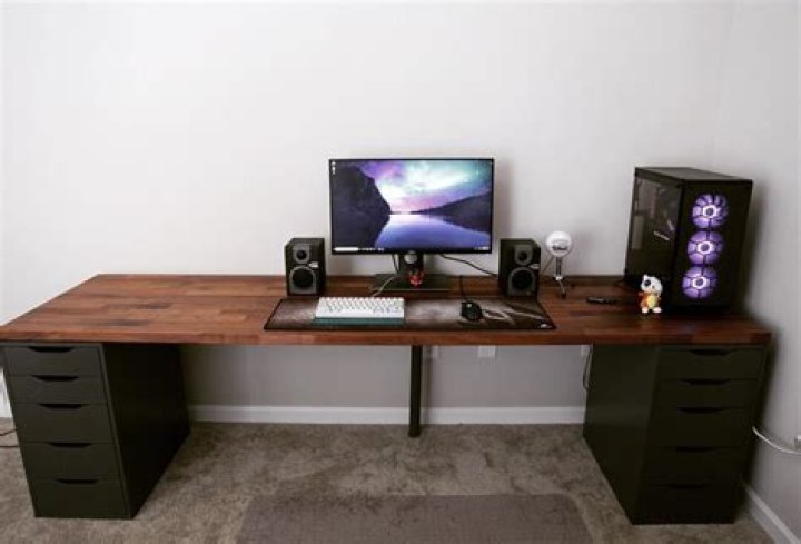 30 inch deep desk