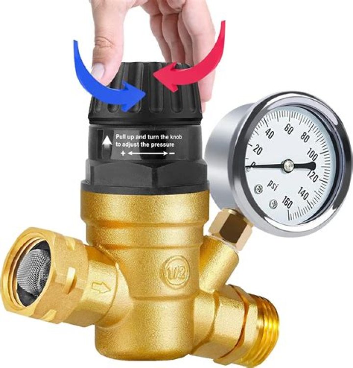adjust water pressure regulator