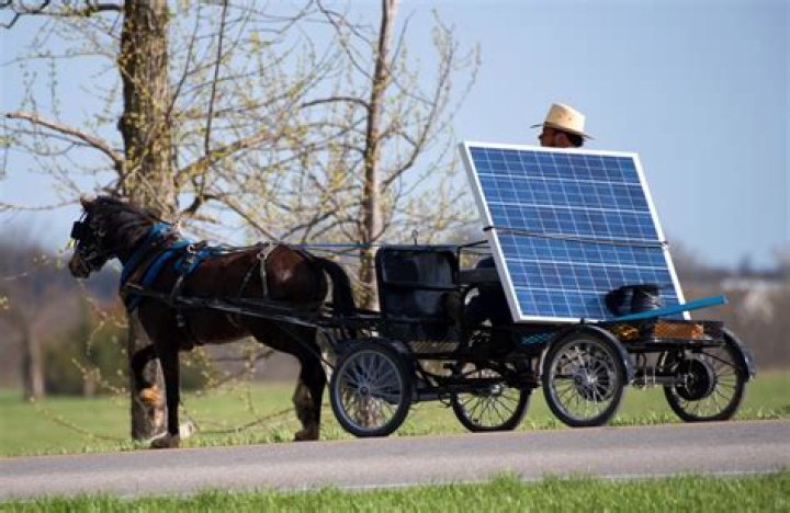 do amish use electricity