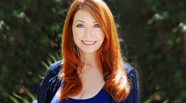 elvira real name