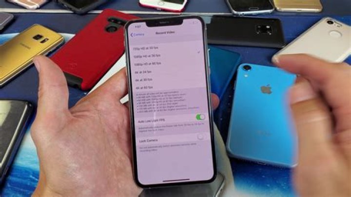 iphone xr resolution