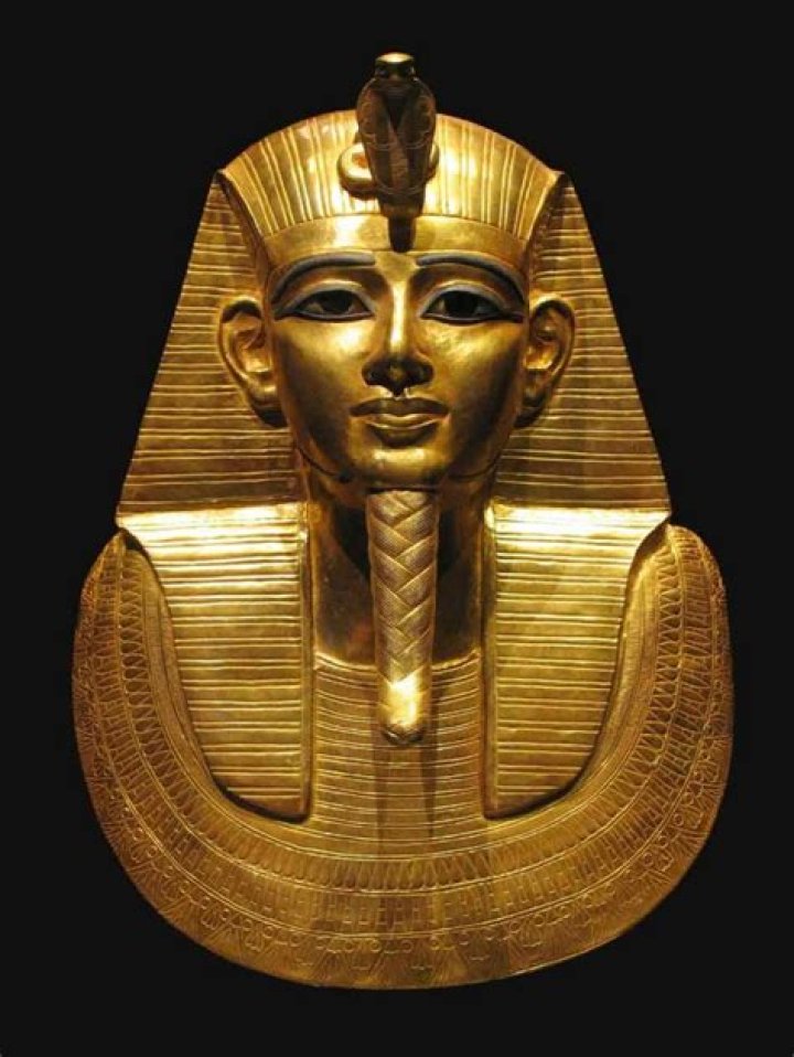 king menes