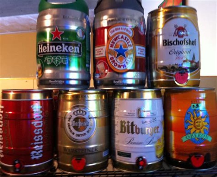 mini kegs of beer