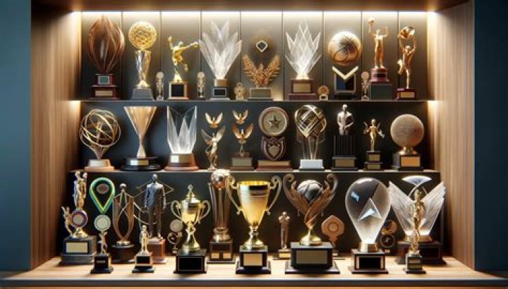 trophy meaning