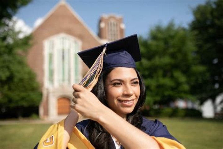 what does valedictorian mean
